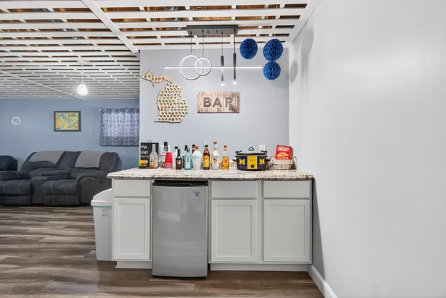 $310,000 | 4461 Spinnaker Lane, Pleasant Lake, MI 49272