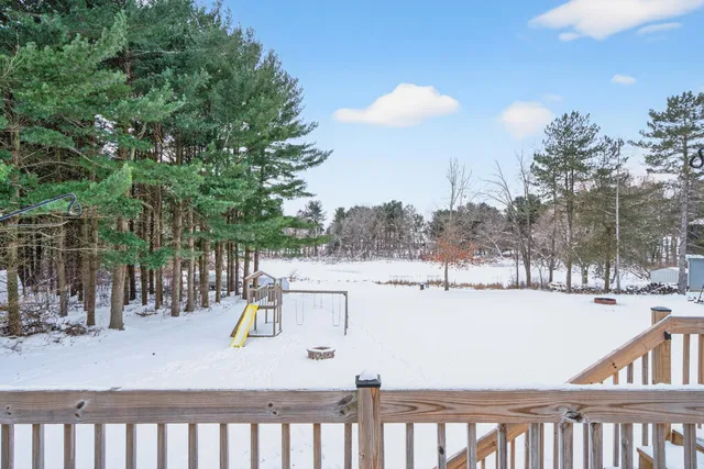 $310,000 | 4461 Spinnaker Lane, Pleasant Lake, MI 49272