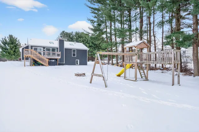 $310,000 | 4461 Spinnaker Lane, Pleasant Lake, MI 49272