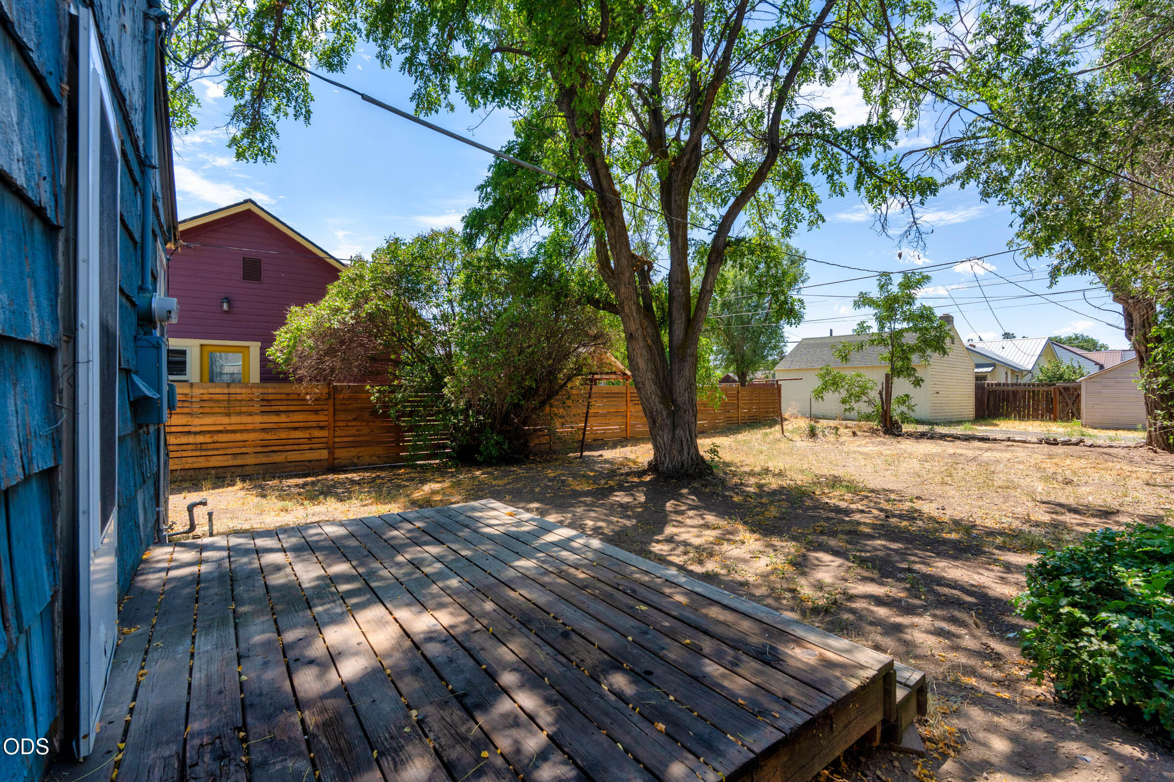 237 Southwest 9th Street Redmond, OR 97756 - Photo 33 of 38