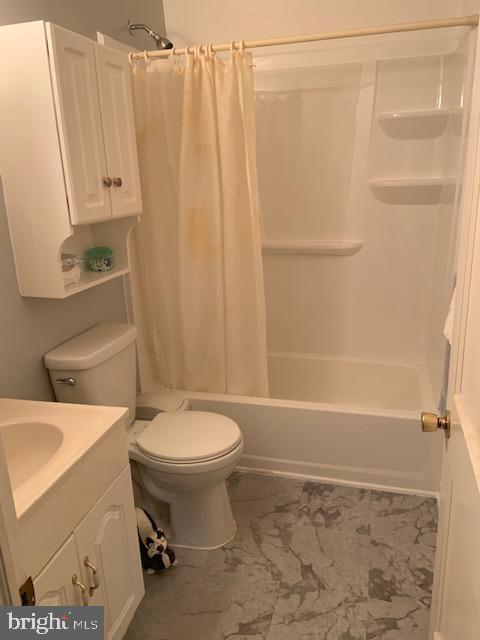 44 Lea Road New Castle, DE 19720 - Photo 12 of 19 Full Bathroom