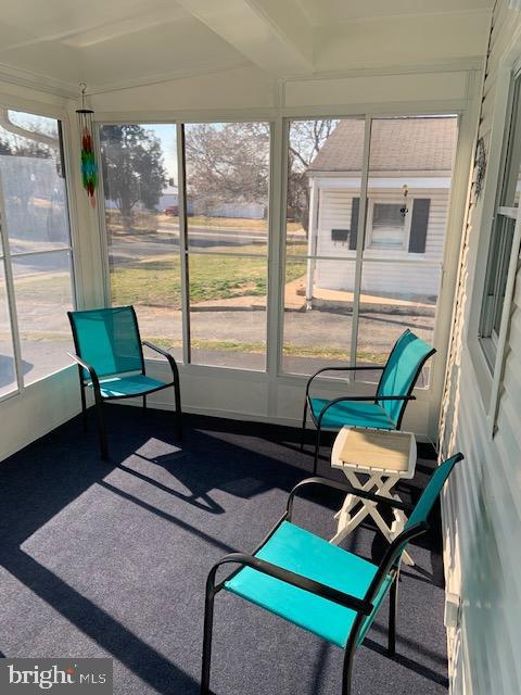 44 Lea Road New Castle, DE 19720 - Photo 13 of 19 Sunroom