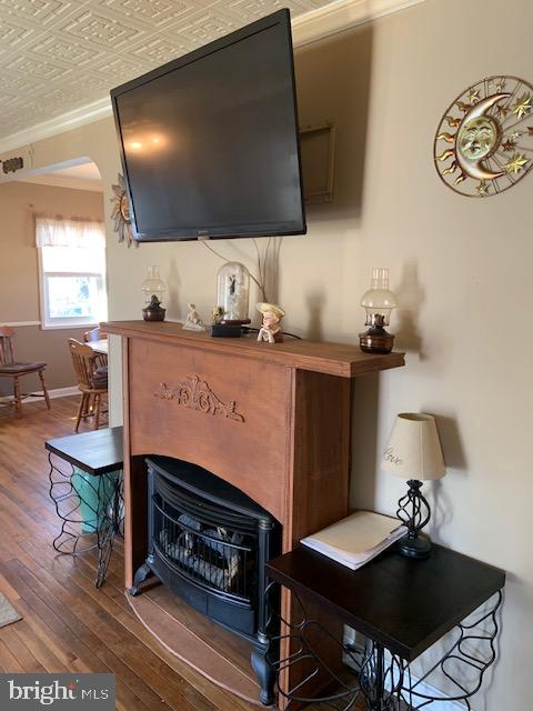 44 Lea Road New Castle, DE 19720 - Photo 3 of 19 Living Room