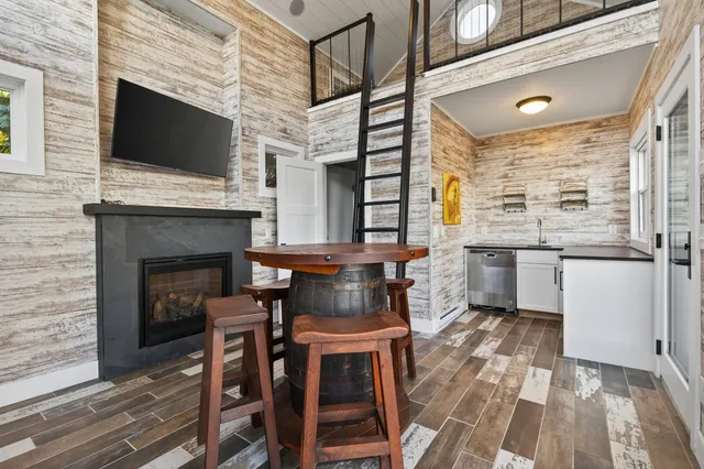 $2,850,000 | 525 Smithtown Court, Victoria, MN 55331