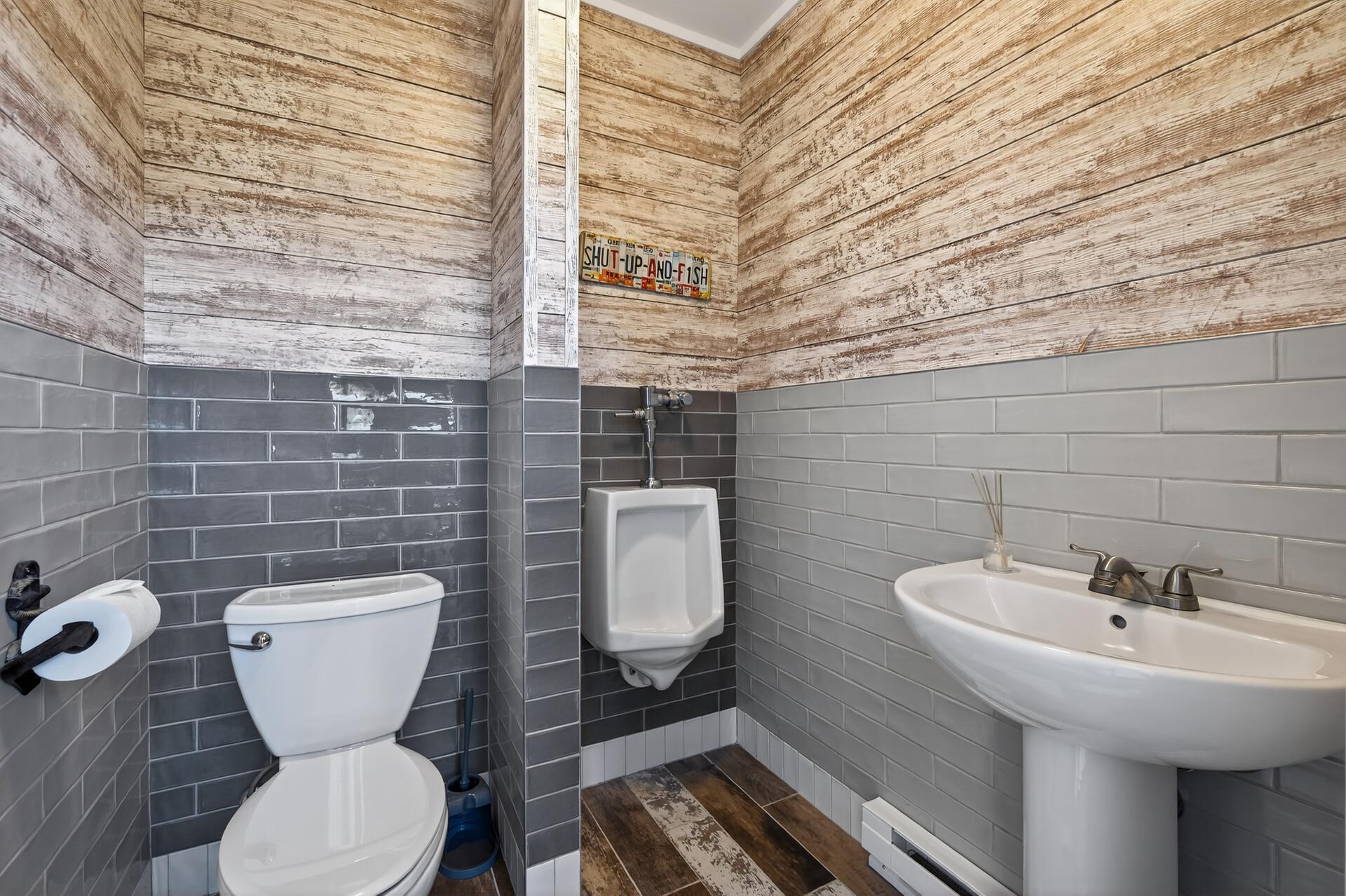 525 Smithtown Court Excelsior, MN 55331 - Photo 112 of 160