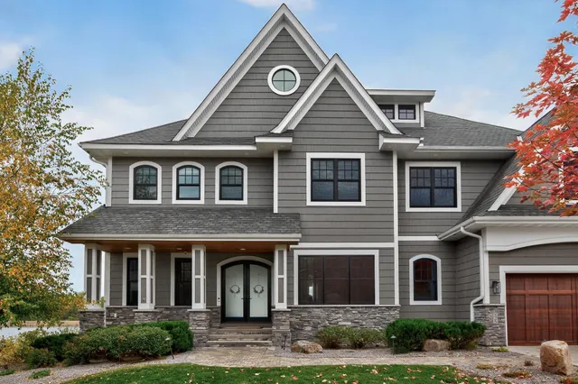 $2,700,000 | 525 Smithtown Court, Excelsior, MN 55331