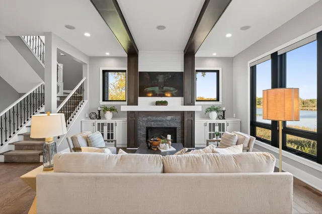 $2,850,000 | 525 Smithtown Court, Victoria, MN 55331