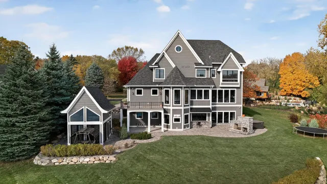 $2,850,000 | 525 Smithtown Court, Victoria, MN 55331