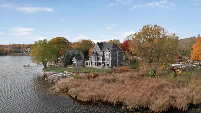 $2,850,000 | 525 Smithtown Court, Victoria, MN 55331