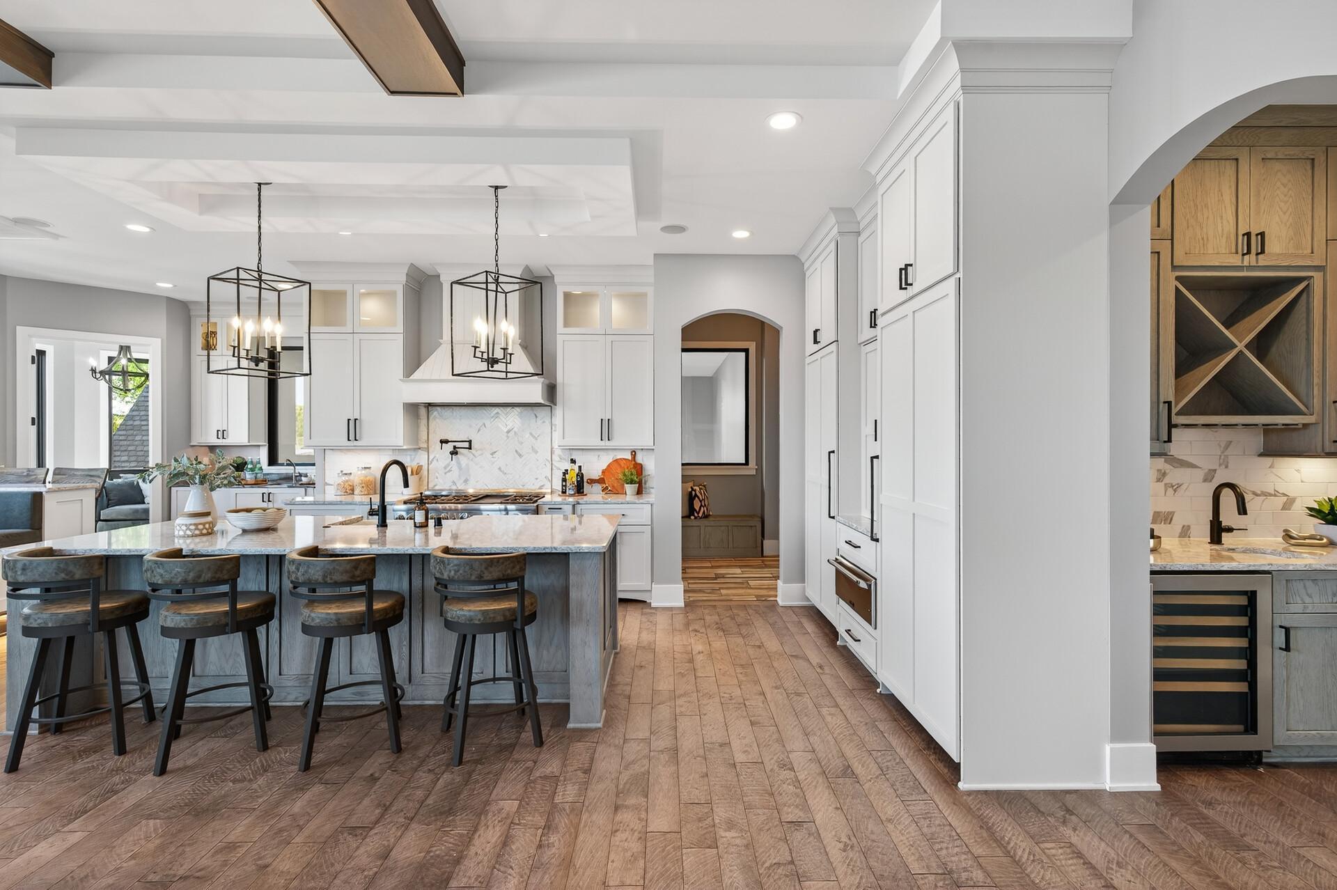 525 Smithtown Court Excelsior, MN 55331 - Photo 22 of 160