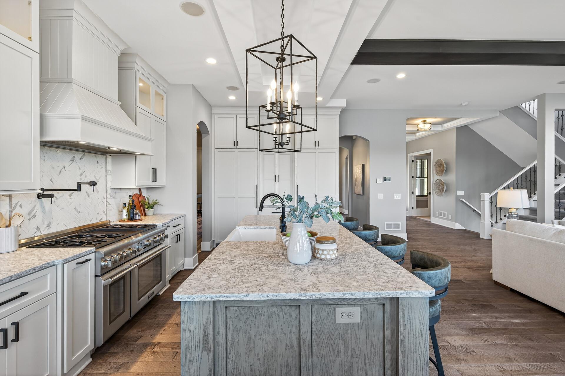 525 Smithtown Court Excelsior, MN 55331 - Photo 27 of 160