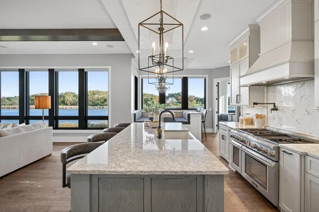 $2,850,000 | 525 Smithtown Court, Victoria, MN 55331