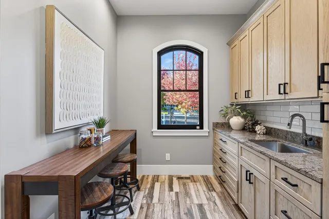 $2,850,000 | 525 Smithtown Court, Victoria, MN 55331