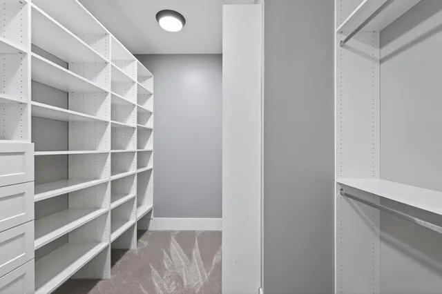 $2,700,000 | 525 Smithtown Court, Excelsior, MN 55331