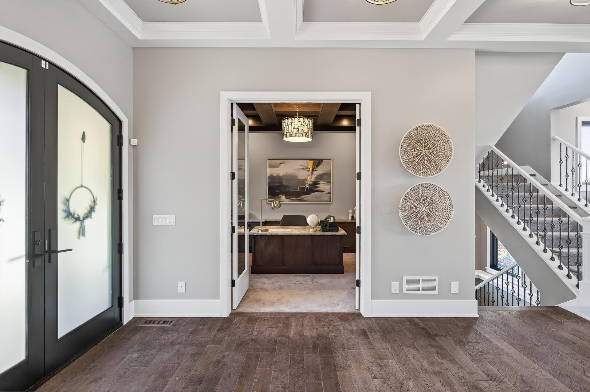 525 Smithtown Court Excelsior, MN 55331 - Photo 7 of 160