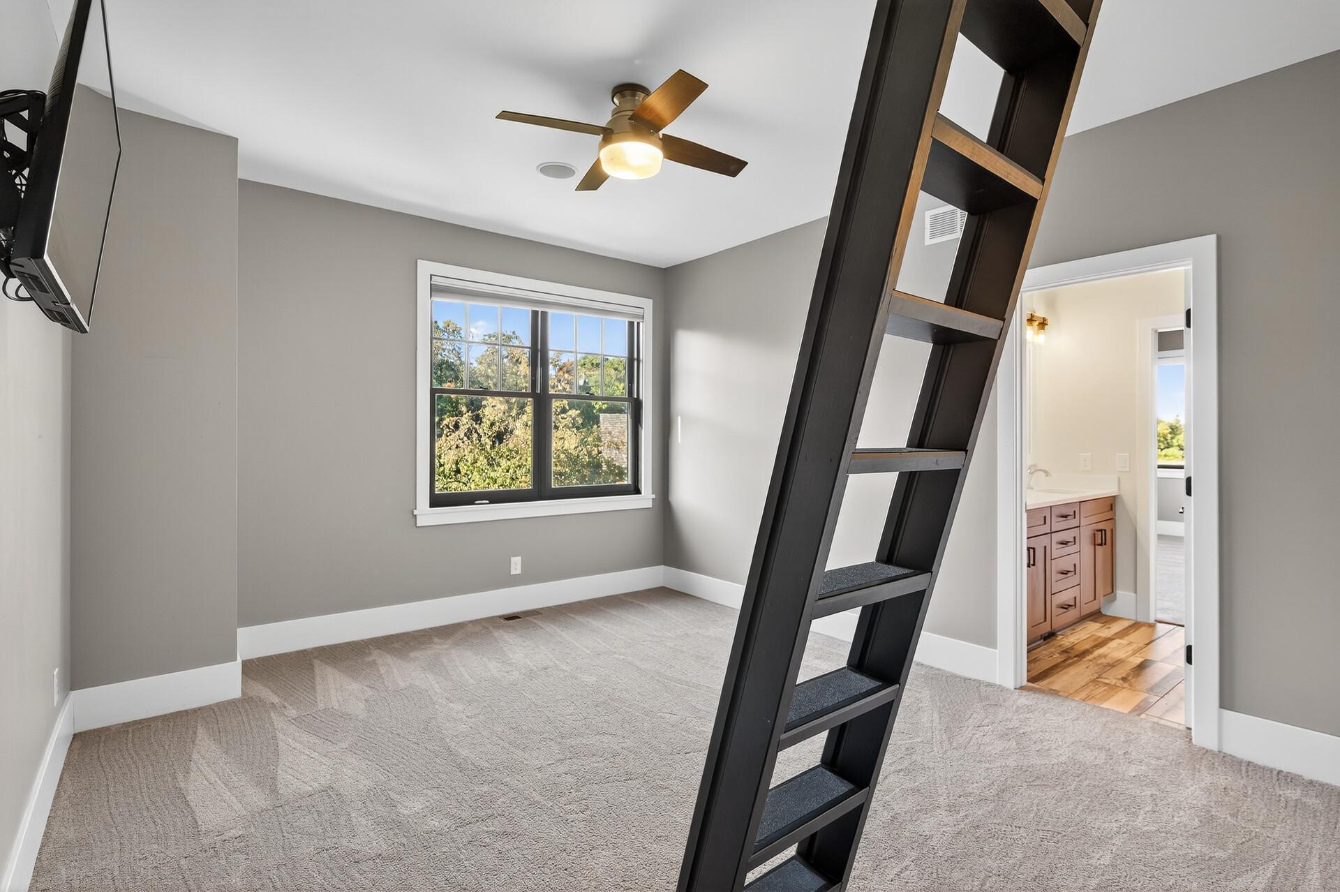 525 Smithtown Court Excelsior, MN 55331 - Photo 74 of 160