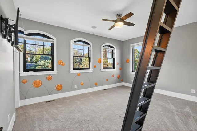 $2,700,000 | 525 Smithtown Court, Excelsior, MN 55331