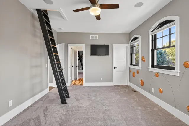 $2,700,000 | 525 Smithtown Court, Excelsior, MN 55331