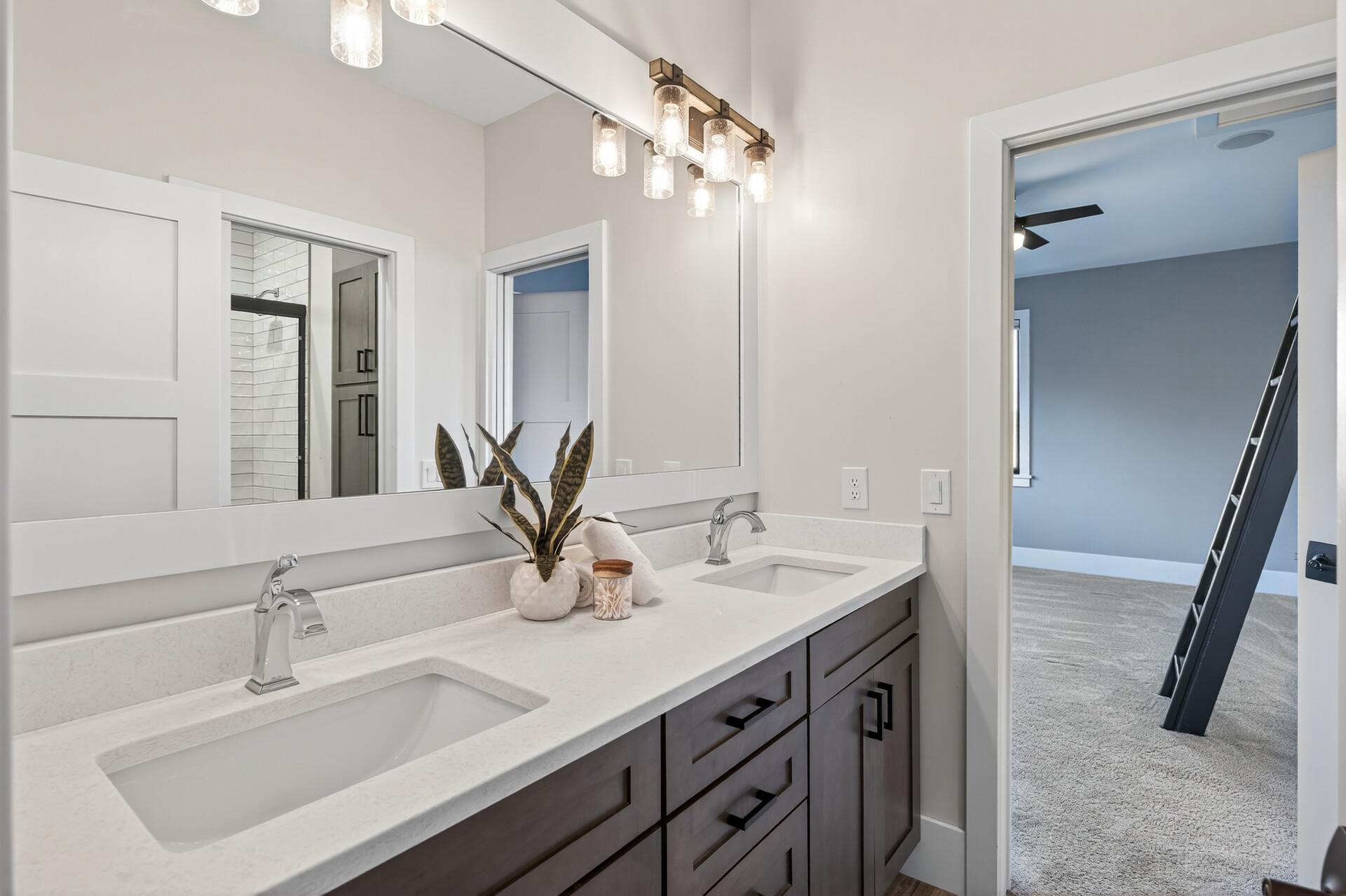 525 Smithtown Court Excelsior, MN 55331 - Photo 78 of 160