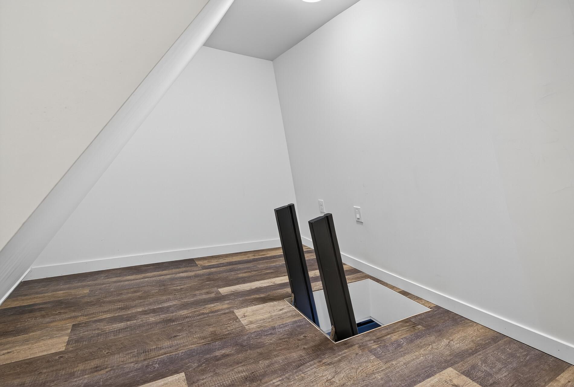 525 Smithtown Court Excelsior, MN 55331 - Photo 82 of 160