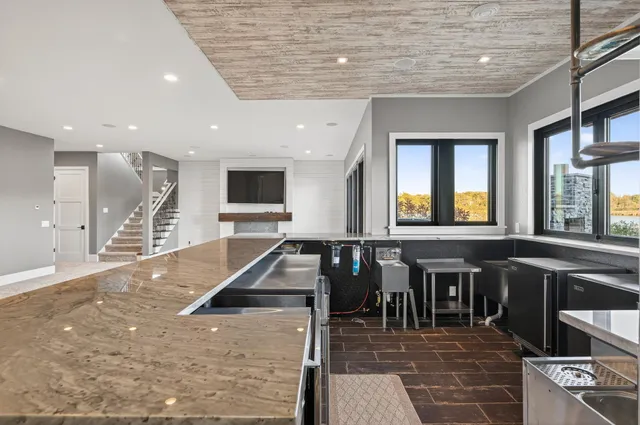 $2,850,000 | 525 Smithtown Court, Victoria, MN 55331