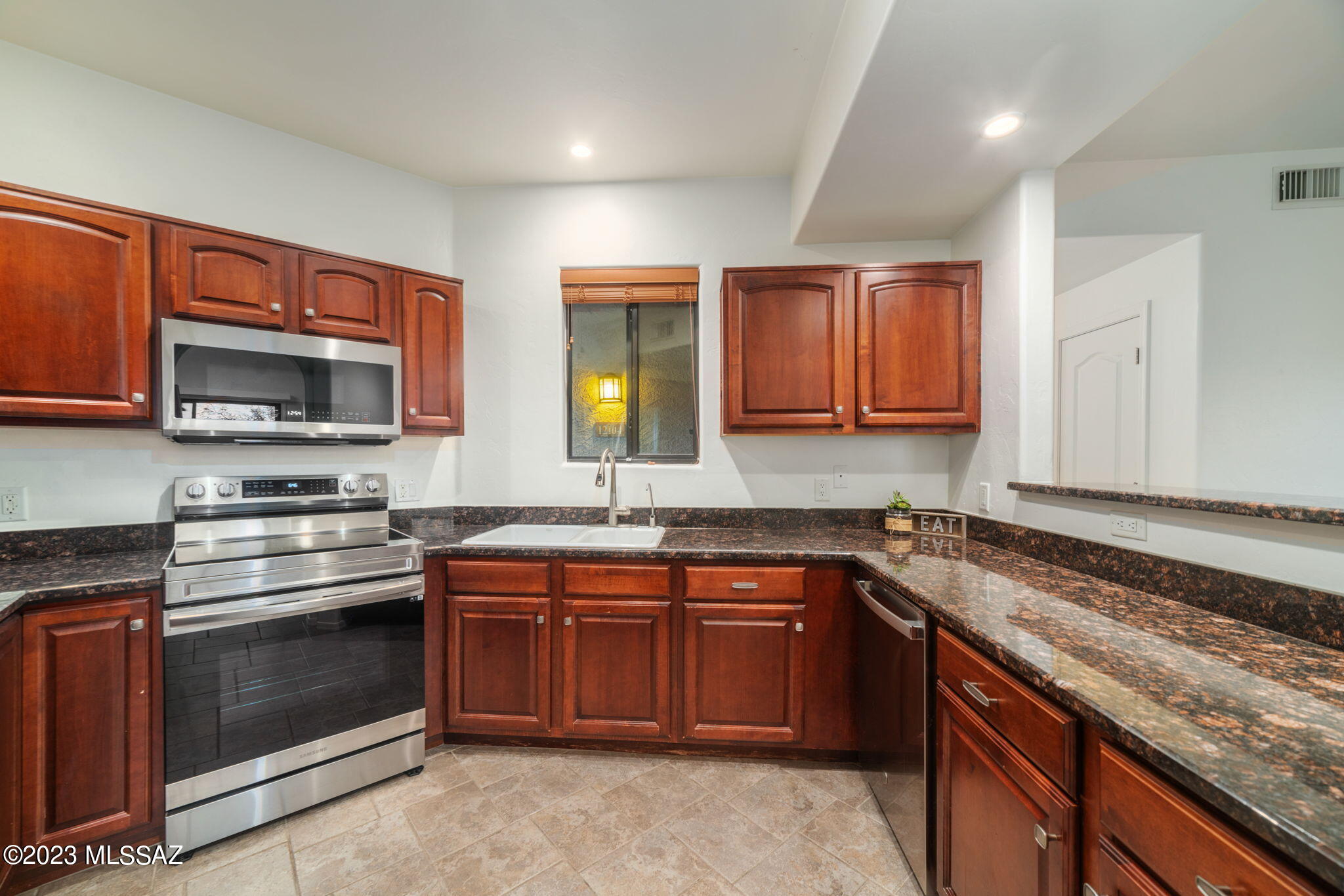 2550 East River Road, Unit 12104 Tucson, AZ 85718 - Photo 19 of 50