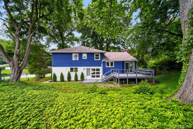 $529,900 | 31 Old Farms Road, Poughkeepsie, NY 12603