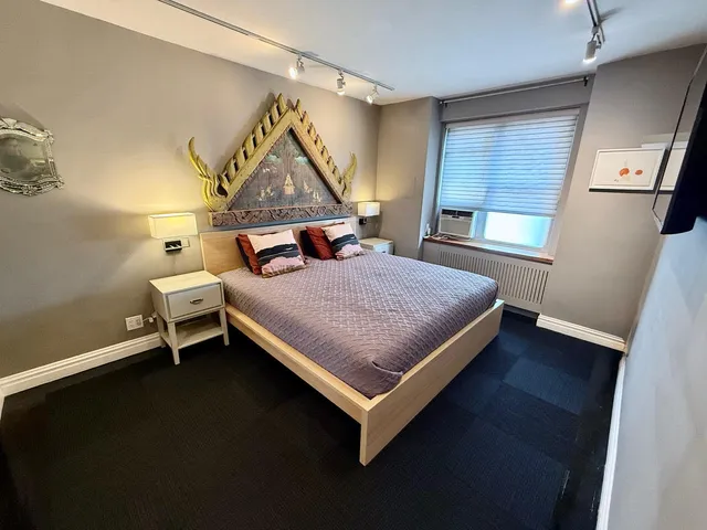 $1,085,000 | 573 Grand Street, Unit 1406 | Lower East Side