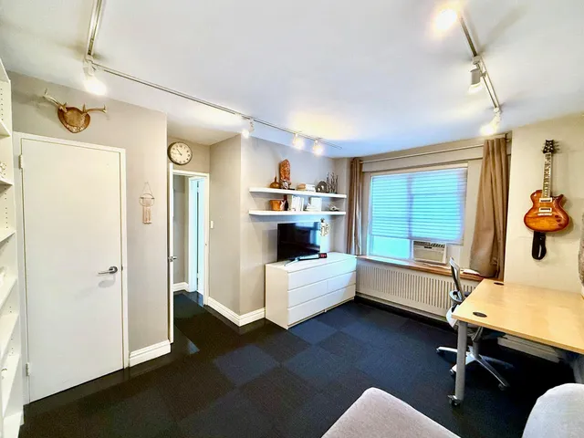 $1,085,000 | 573 Grand Street, Unit 1406 | Lower East Side