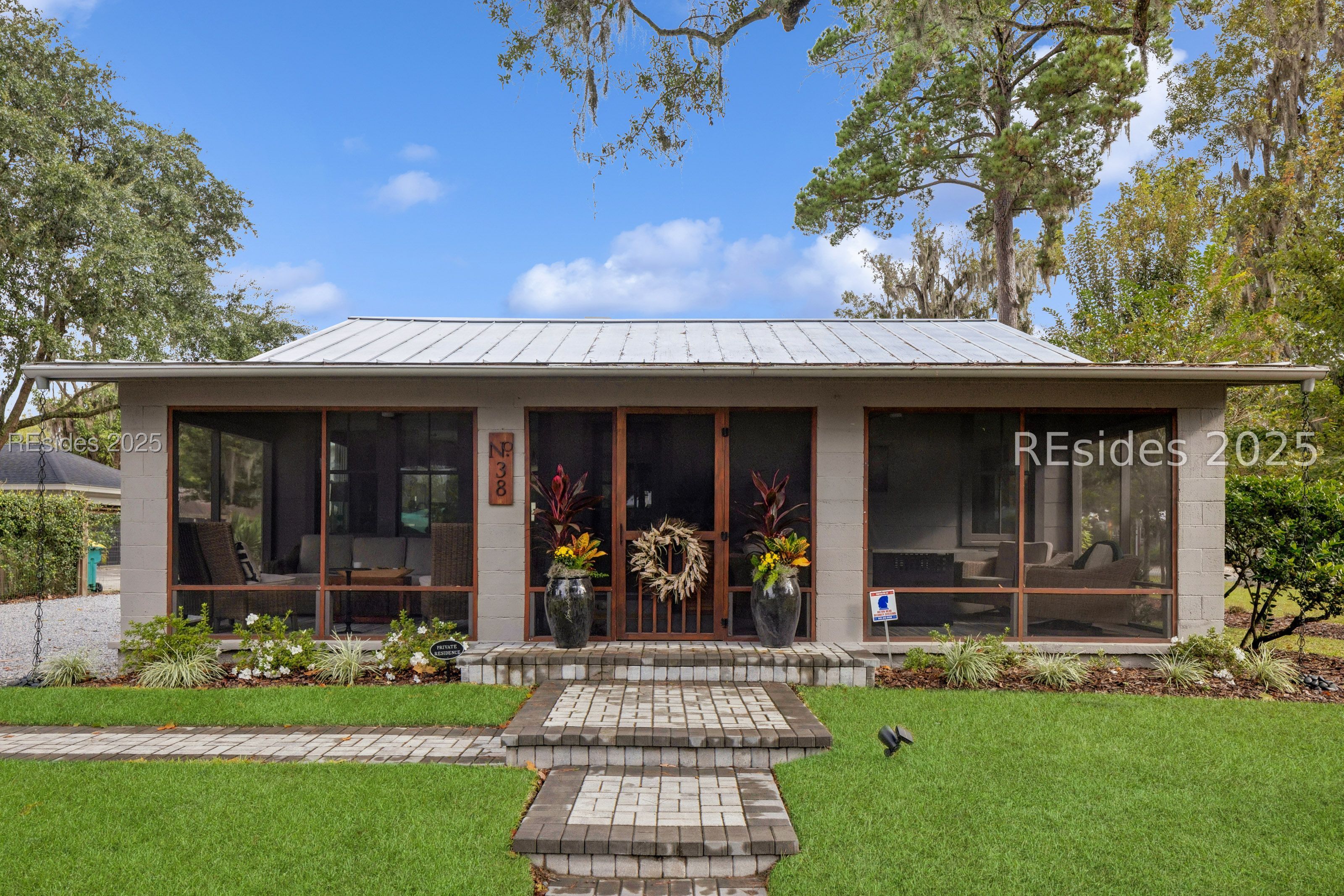 38 Boundary Street Bluffton, SC 29910 - Photo 7 of 96