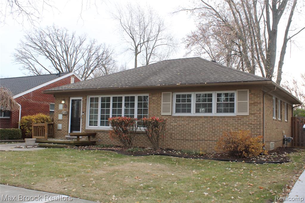 2100 Derby Road Birmingham, MI 48009 - Photo 2 of 16