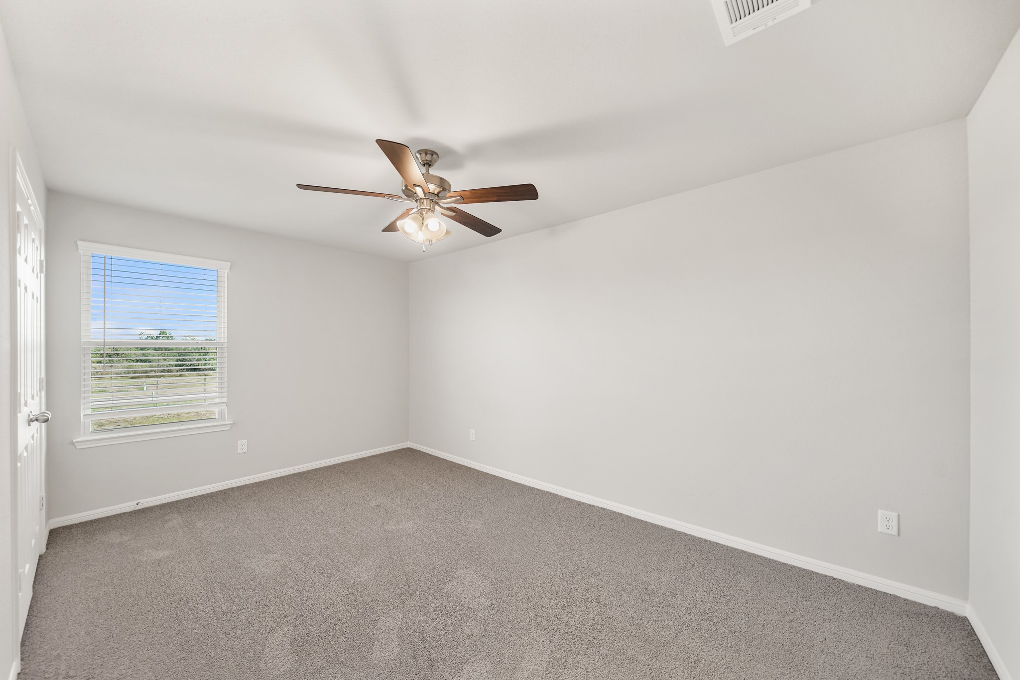 13330 Bald Eagle Way Houston, TX 77048 - Photo 6 of 12 THE SMITH LAYOUT