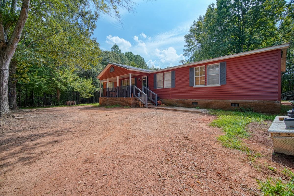 301 Claude Gilbert Road Columbus, NC 28722 - Photo 3 of 36