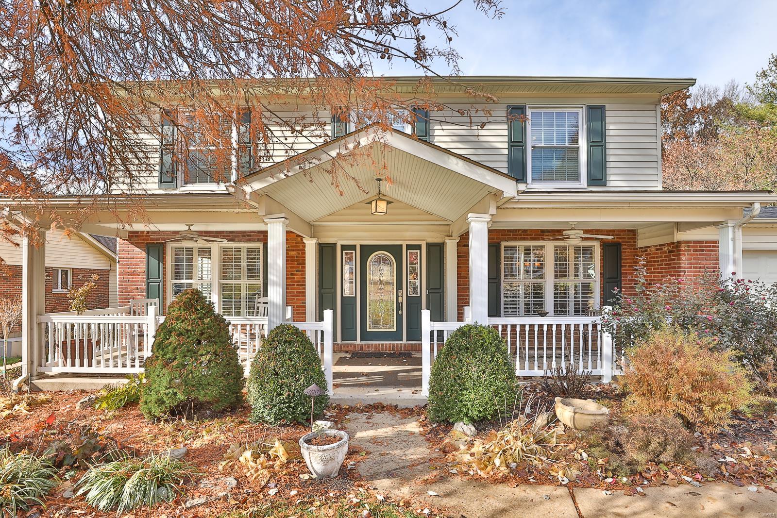 917 Ridge Tree Lane St. Louis, MO 63131 - Photo 3 of 31 Gallery Image 3