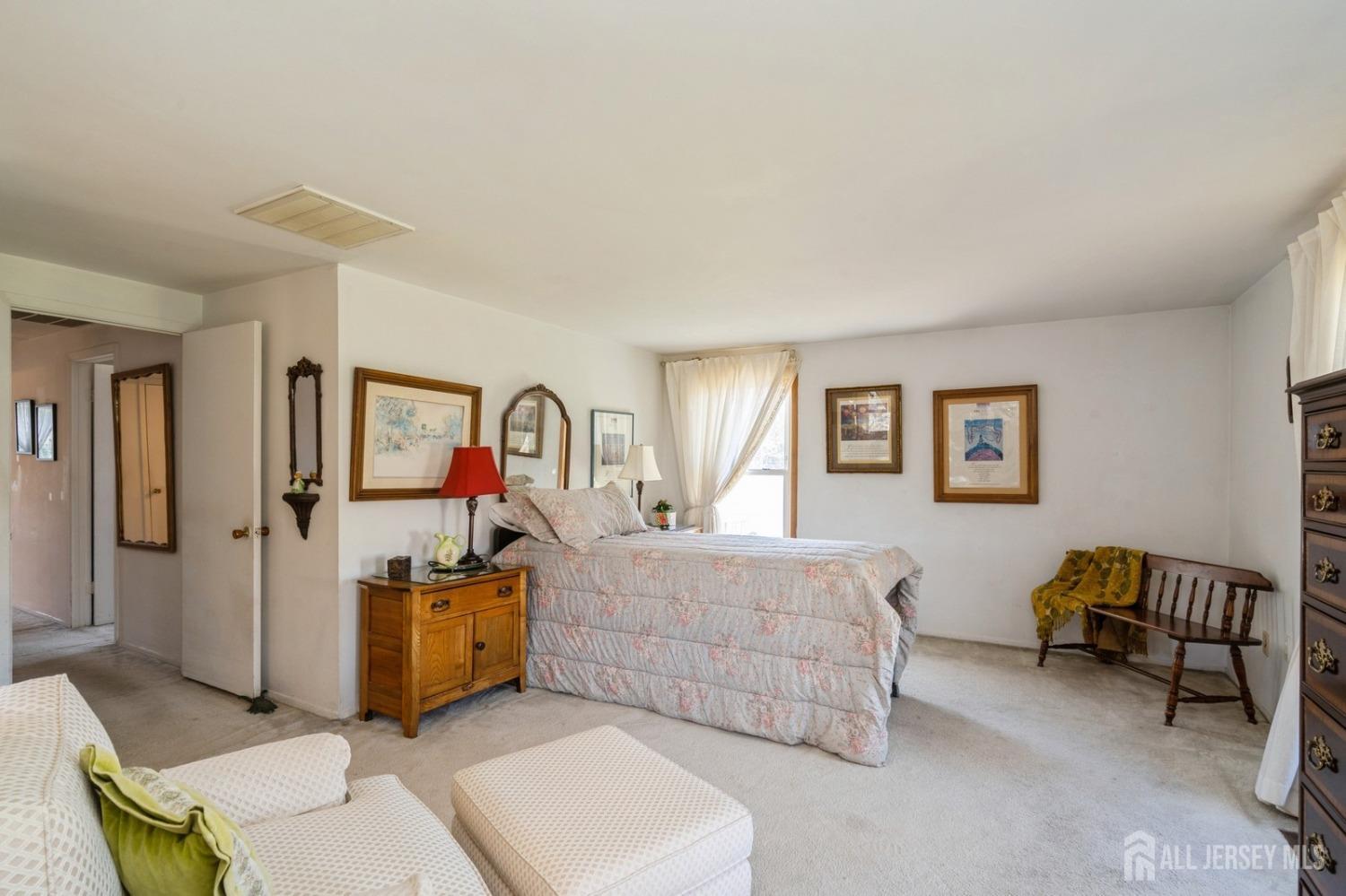 201 Schanck Road Freehold, NJ 07728 - Photo 16 of 25 Gallery Image 16