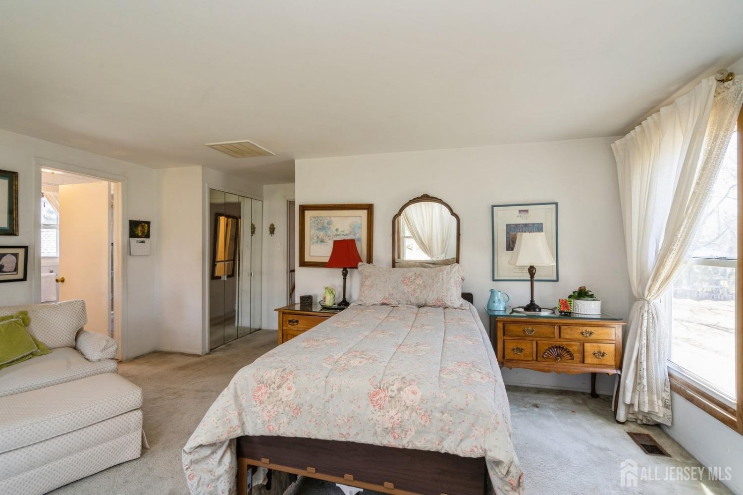 201 Schanck Road Freehold, NJ 07728 - Photo 17 of 25 Gallery Image 17