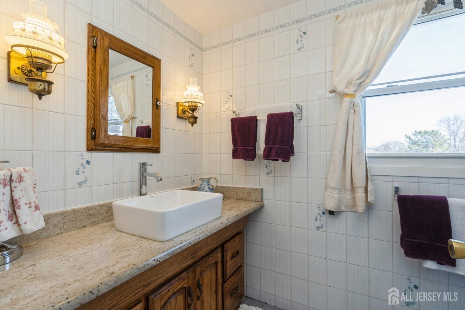 201 Schanck Road Freehold, NJ 07728 - Photo 18 of 25 Gallery Image 18