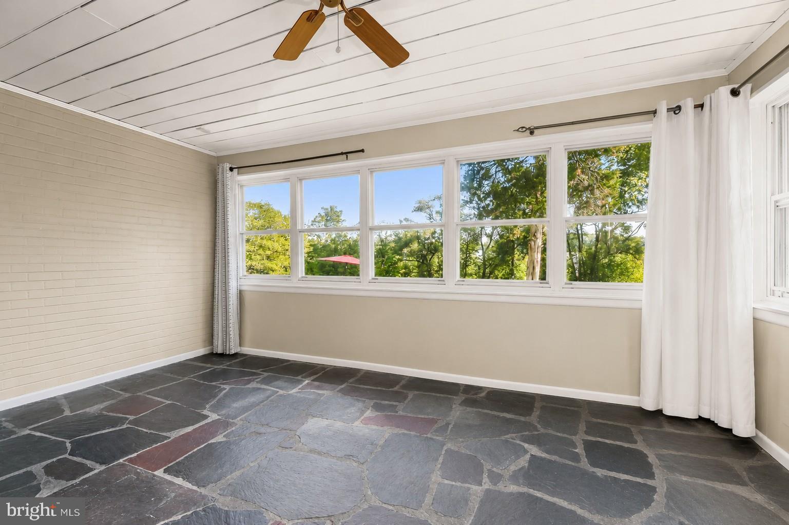 16510 Batchellors Forest Road Olney, MD 20832 - Photo 31 of 107 Sunroom