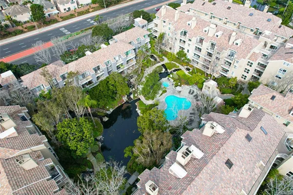 $850,000 | 20331 Bluffside Circle, Unit 417, Huntington Beach, CA 92646
