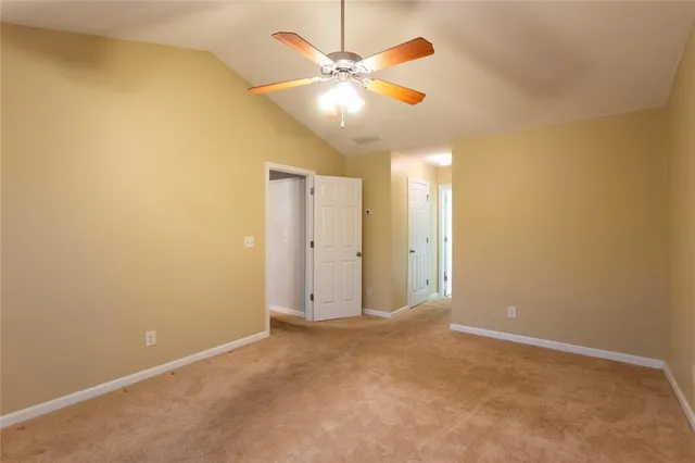 en view of an empty room