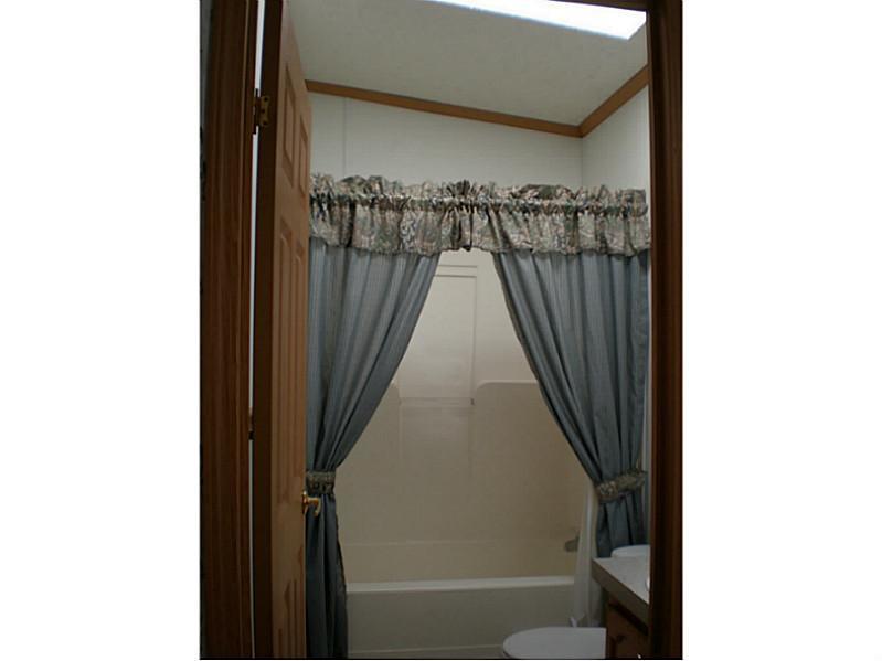 21 North Line Road Leeds, ME 04263 - Photo 16 of 23 Bathroom.