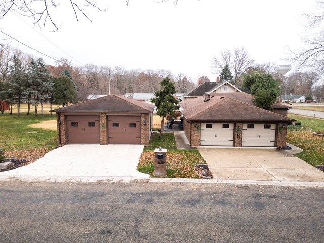 643 South Main Street Georgetown, IL 61846 - Photo 7 of 30