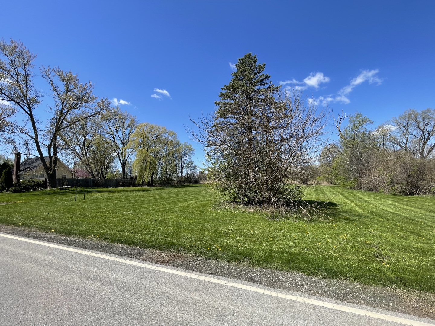 347 Elm Road West Chicago, IL 60185 - Photo 5 of 7