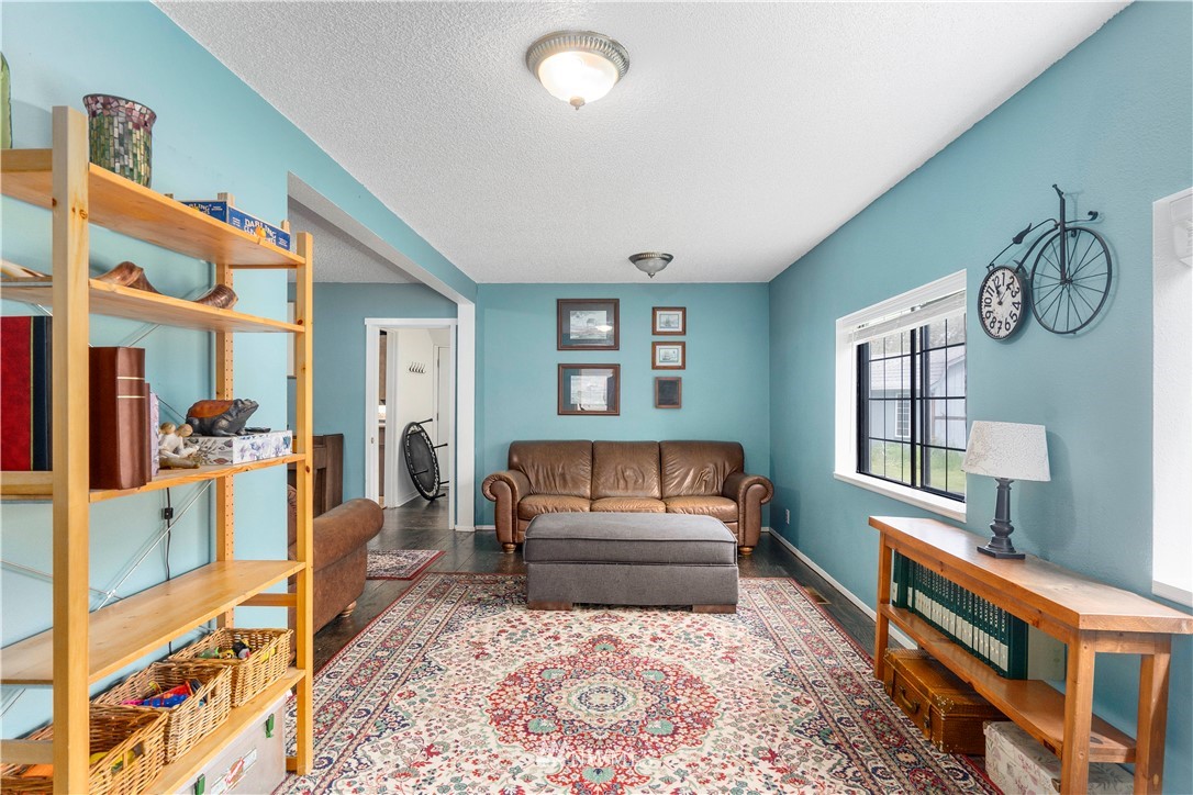 13031 Military Road Southeast Rainier, WA 98576 - Photo 12 of 22 Gallery Image 12