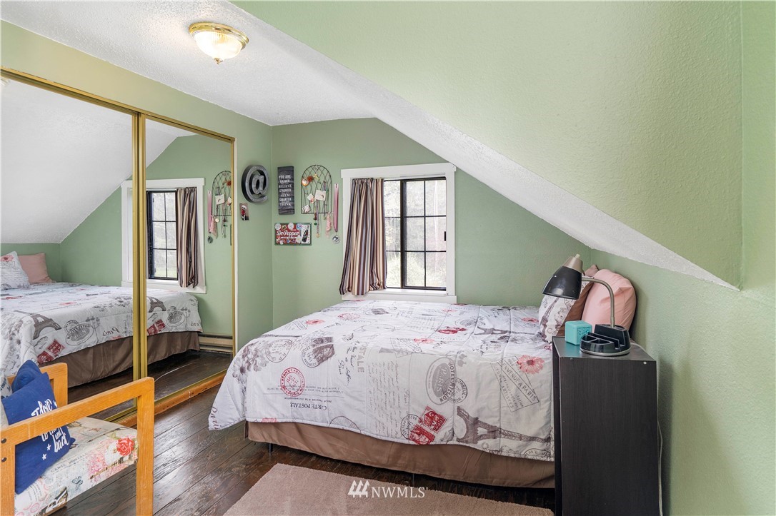13031 Military Road Southeast Rainier, WA 98576 - Photo 16 of 22 Gallery Image 16