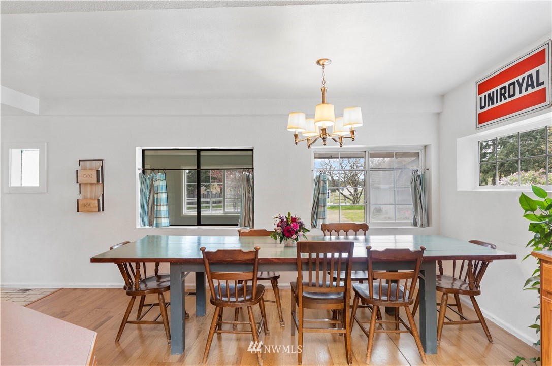 13031 Military Road Southeast Rainier, WA 98576 - Photo 6 of 22 Gallery Image 6
