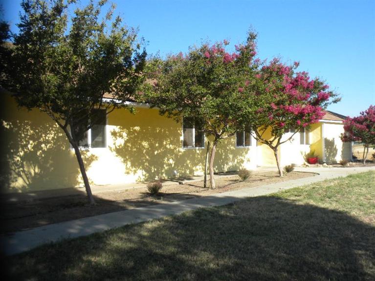 17102 Benecia Road Madera, CA 93636 - Photo 3 of 24 Gallery Image 3