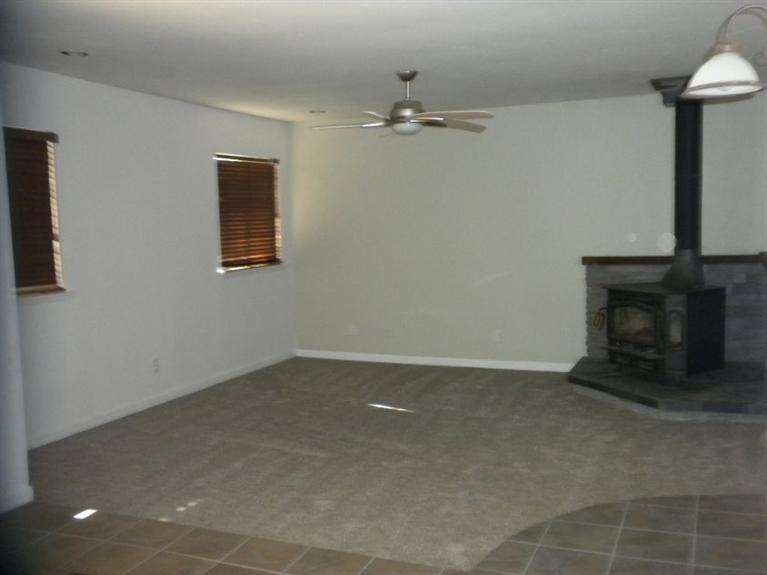 17102 Benecia Road Madera, CA 93636 - Photo 5 of 24 Gallery Image 5