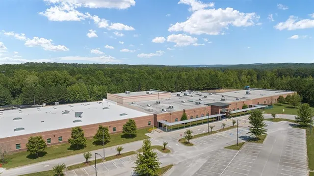 $399,990 | 509 Majestic Oak Circle, Dallas, GA 30132