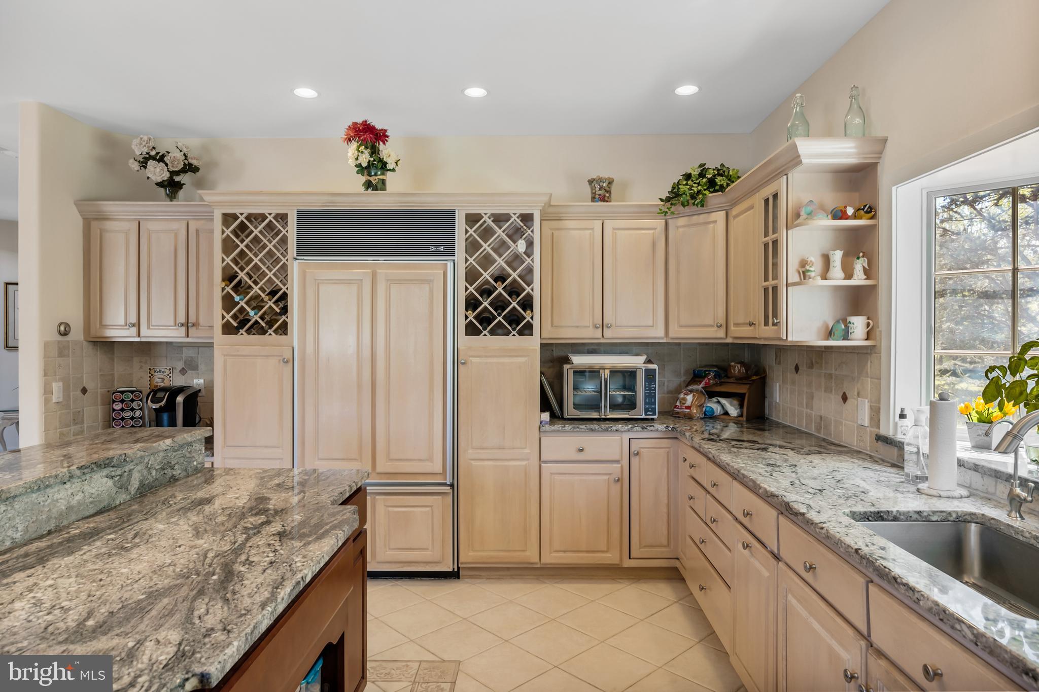 81 Eayrestown Road Medford, NJ 08055 - Photo 30 of 70 Tile backsplash